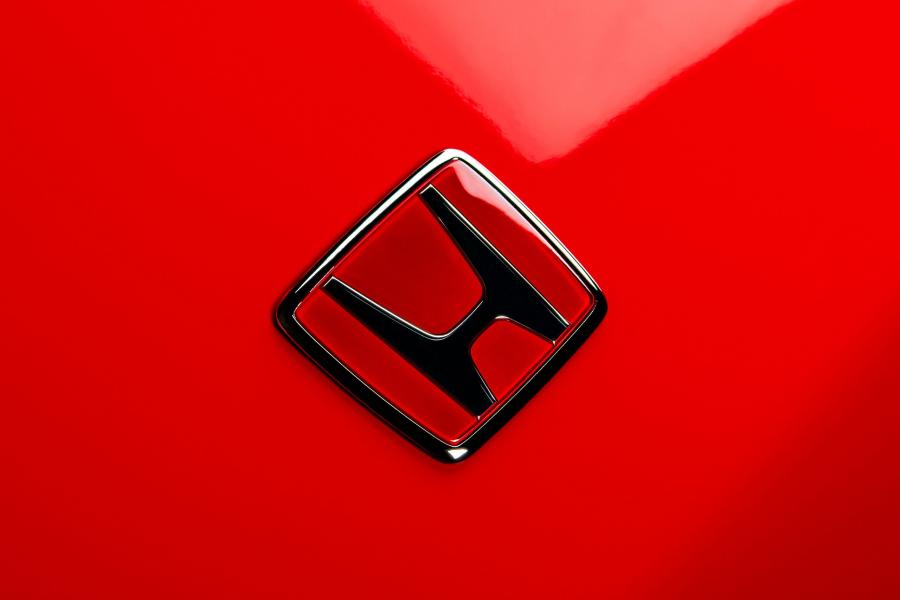 Логотип Honda NSX-R (NA1) 1993 года  (фото 32 из 44)